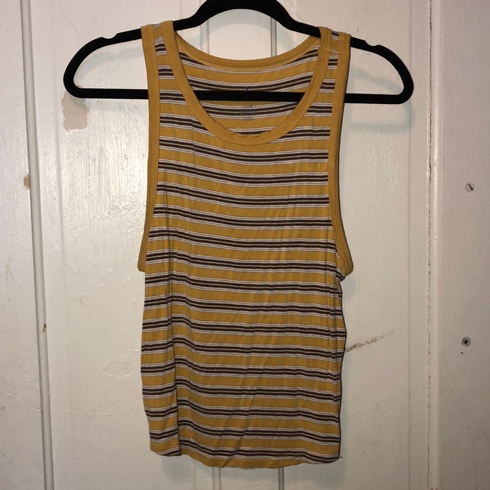 American eagle tank top yellow brown white